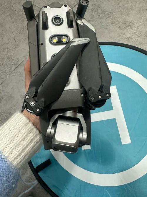 Eachine mini drones for cinematography with 1080p camera