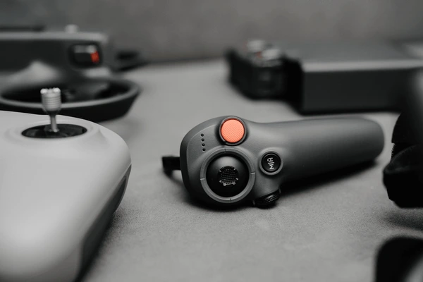 quadcopters for real estate with return to home