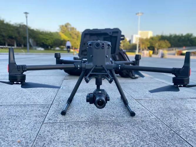quadcopter for aerial photography with 4k camera in Toronto