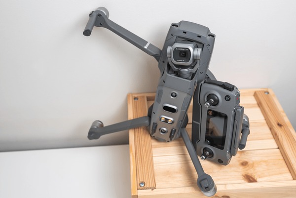 mini drones for cinematography with long battery life in New York