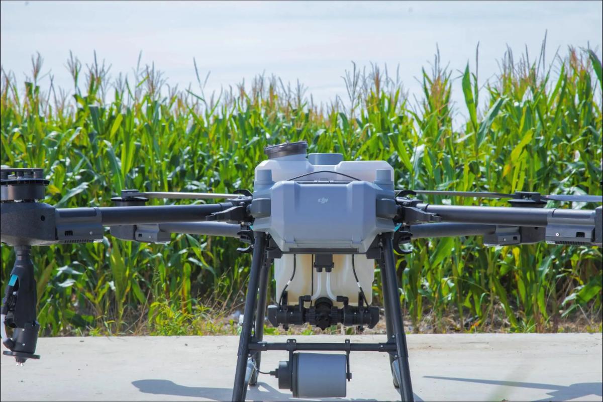 rc drones for search and rescue with thermal camera in USA