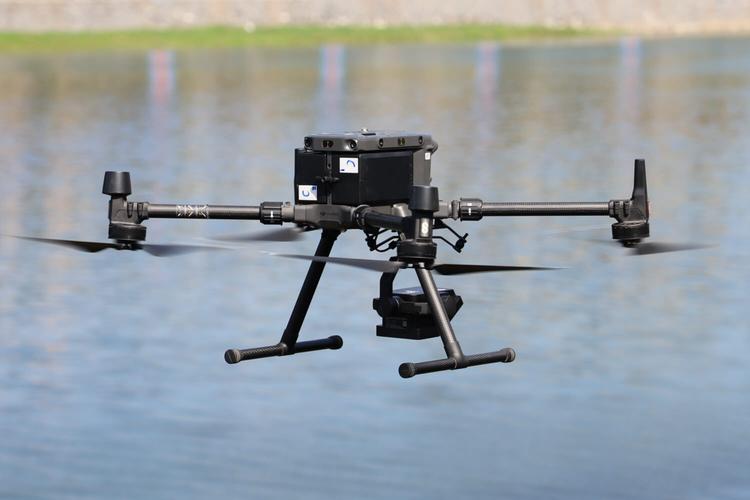 Eachine quadcopters for cinematography with lightweight