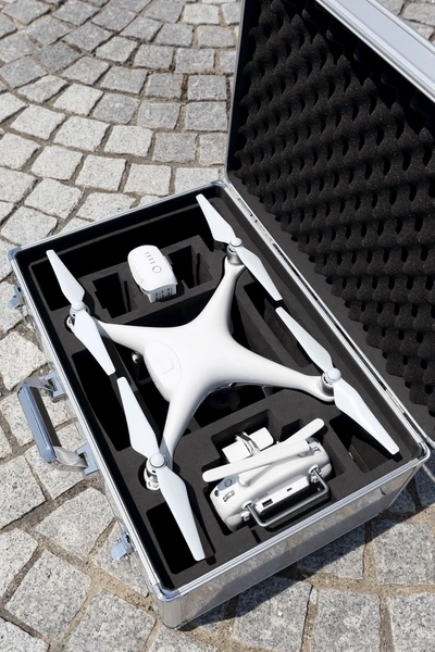 Yuneec rc drone for racing with foldable