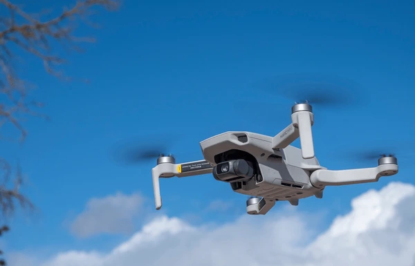 Autel professional drones for inspection with live streaming