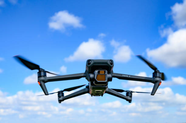 Autel mini drone for real estate with lightweight