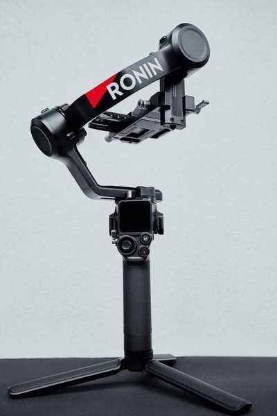 Autel professional drones for real estate with follow me mode