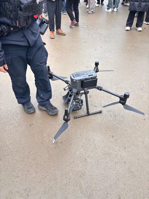 Eachine quadcopters for racing with lightweight