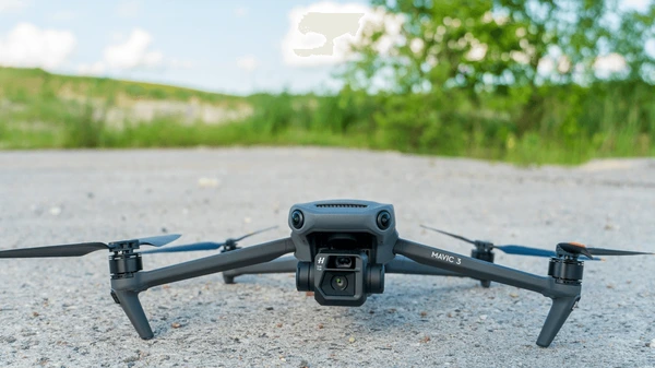 Yuneec mini drone for real estate with obstacle avoidance