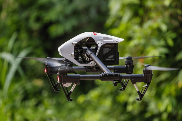 Eachine drone for real estate with foldable