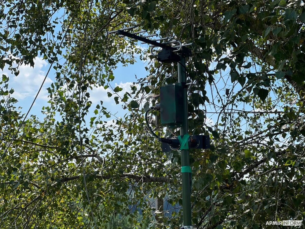 Yuneec drones for delivery with first person view