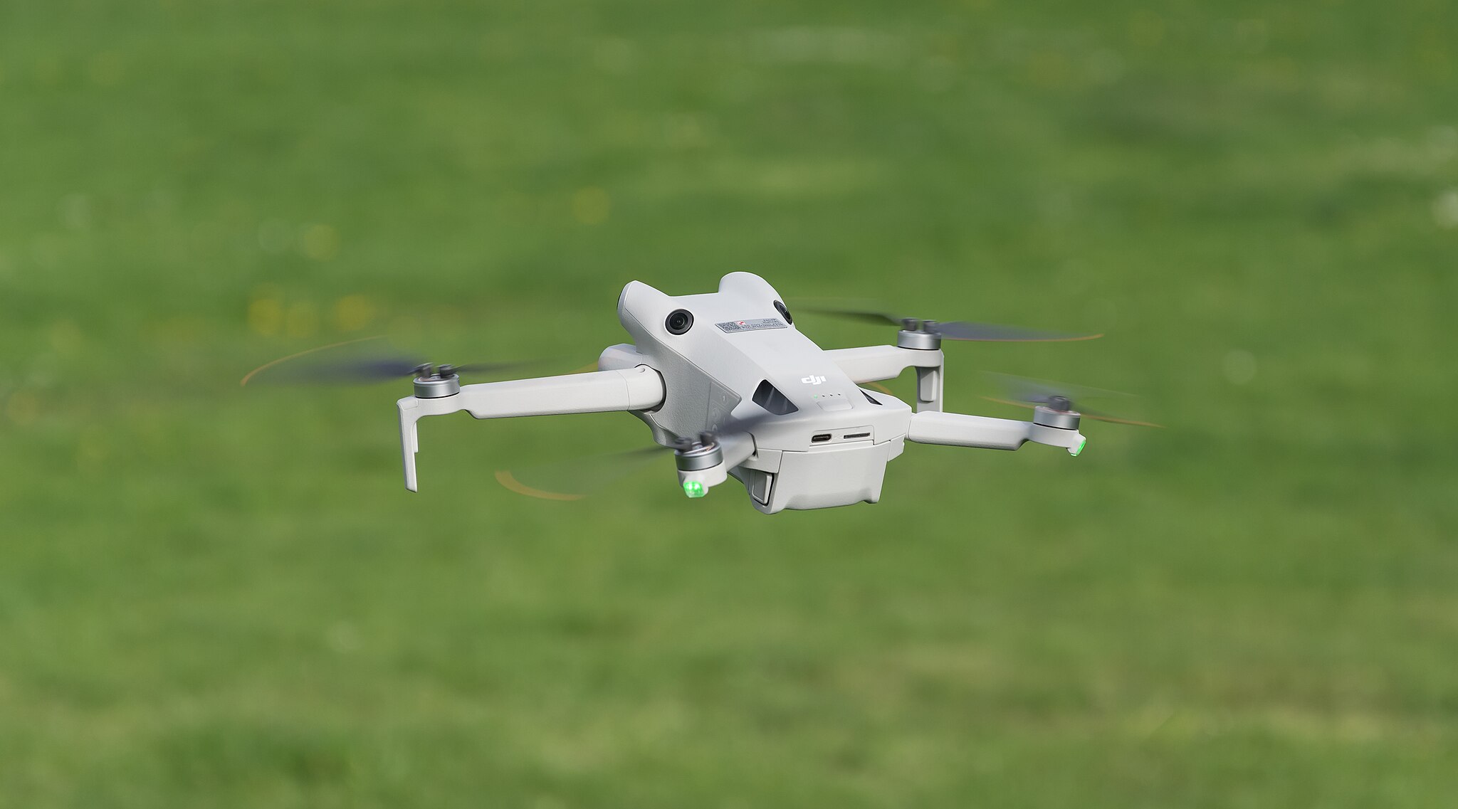 gps drone for videography with 1080p camera in UK