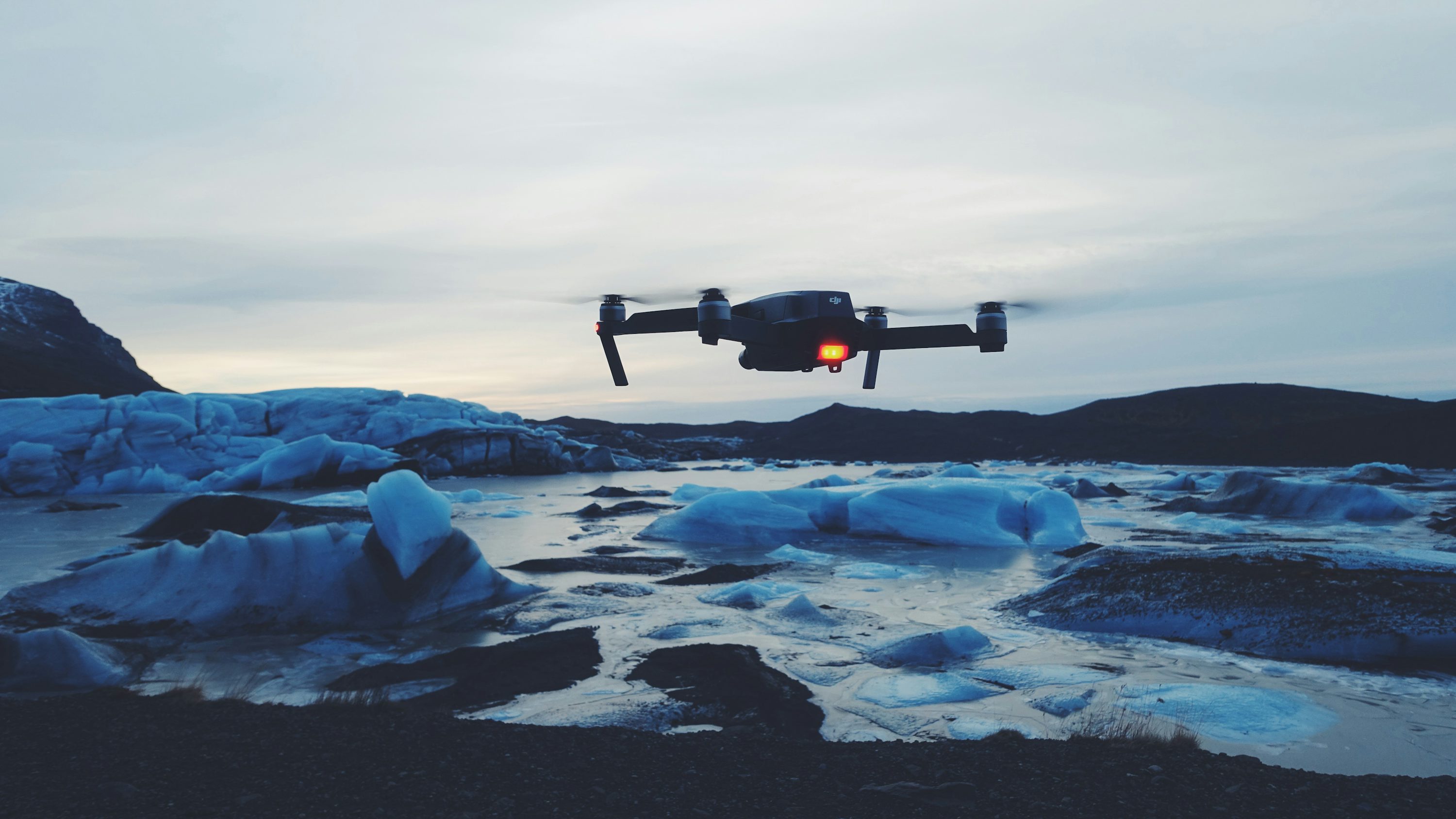 Skydio mini drone for cinematography with dual camera