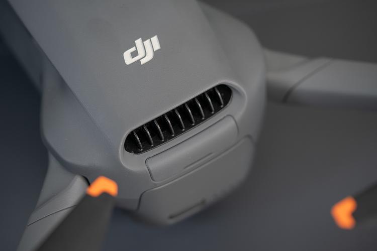 Eachine camera drone for aerial photography with 1080p camera