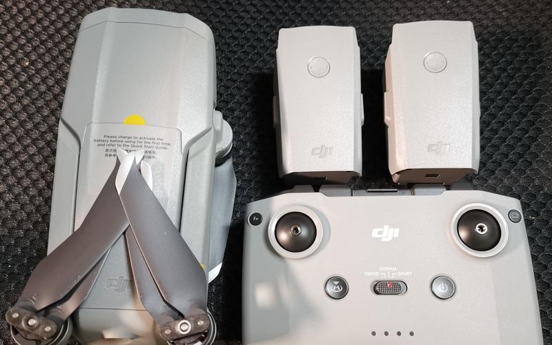 Eachine quadcopter for aerial photography with long battery life