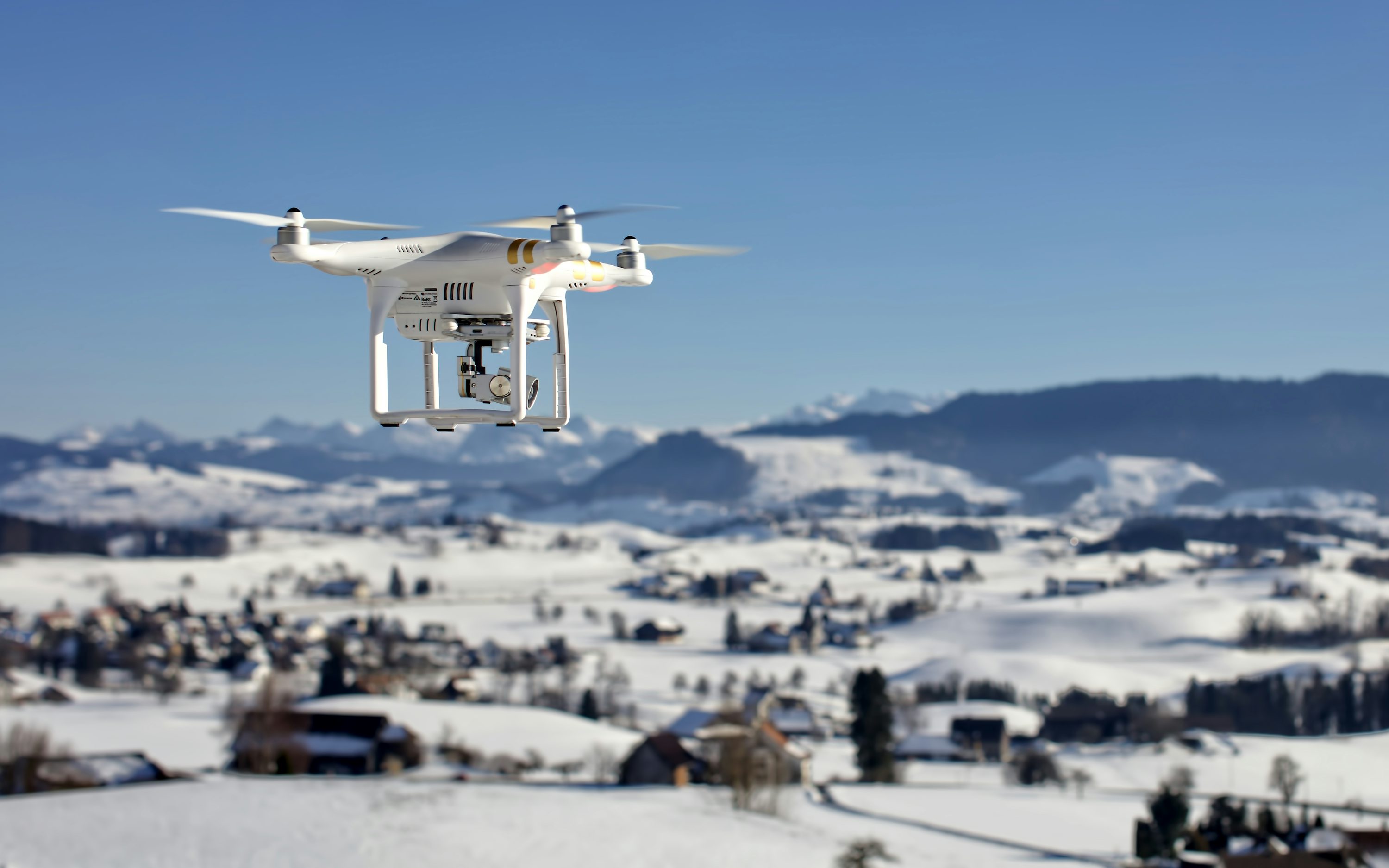 fpv drones for construction with gps