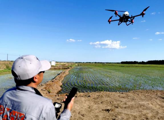 DJI quadcopter for mapping with live streaming