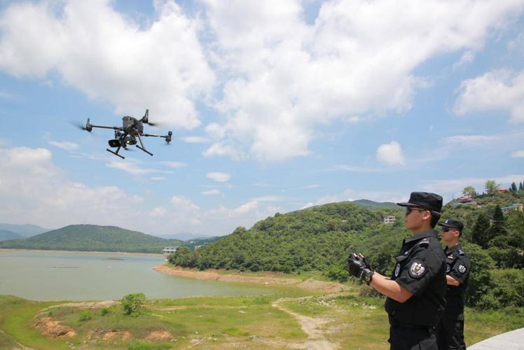Skydio gps drone for surveying with thermal camera