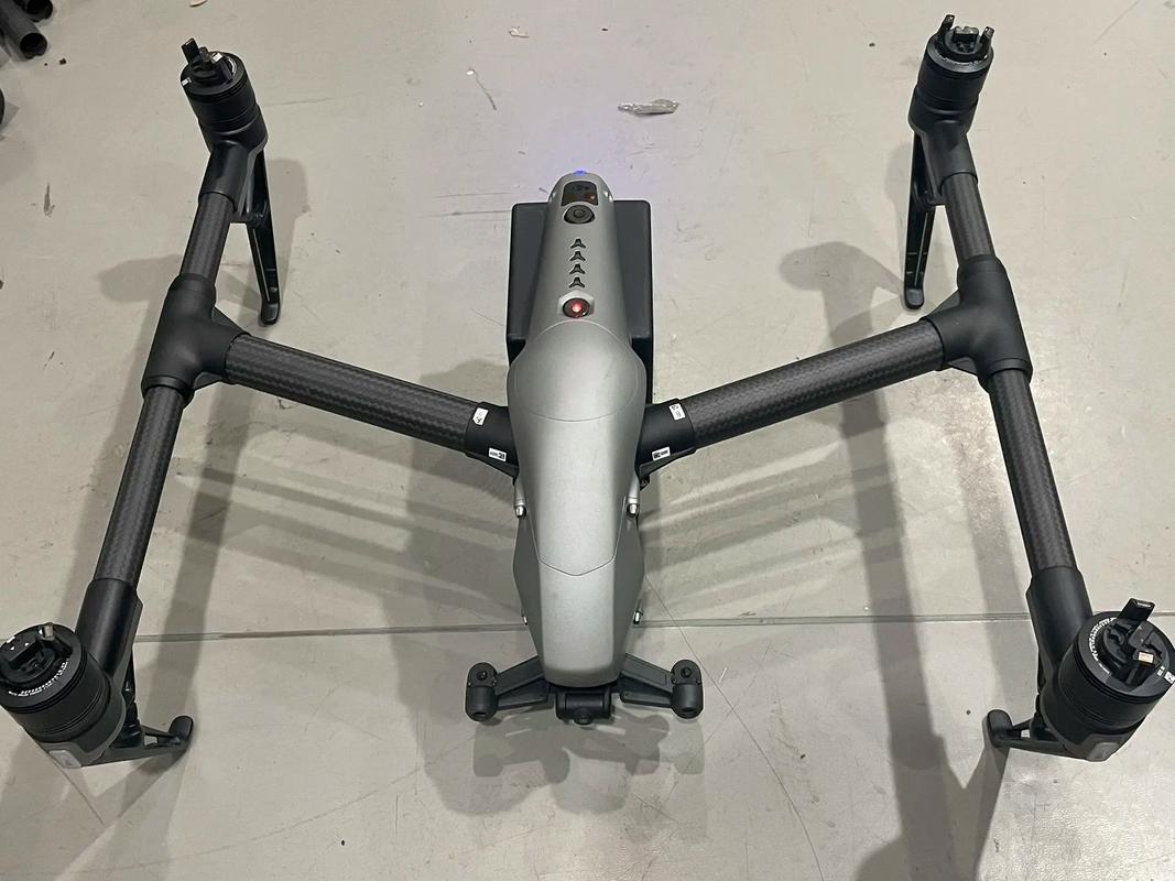 Parrot uav for videography with lightweight