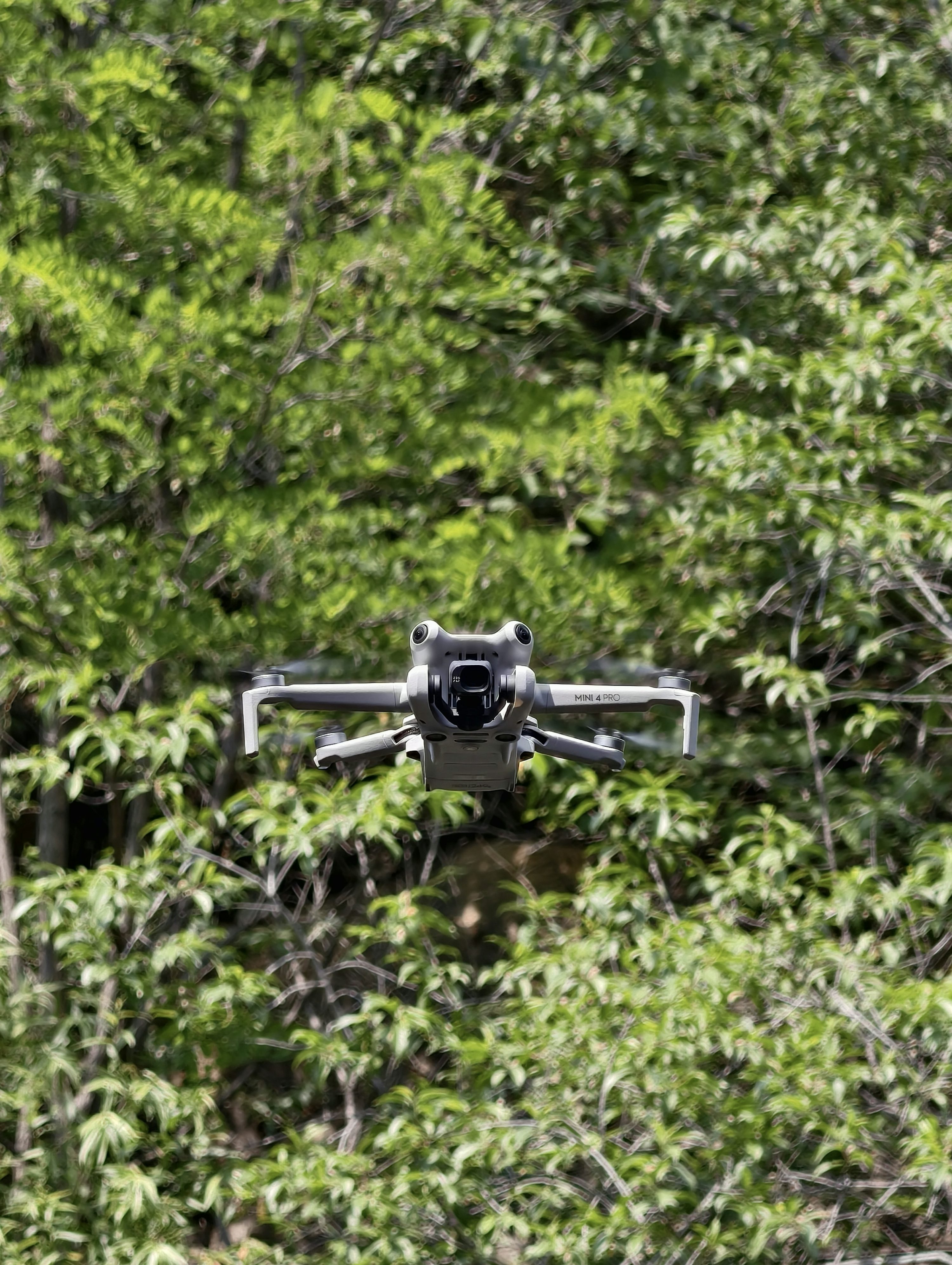 Parrot uav for videography with lightweight