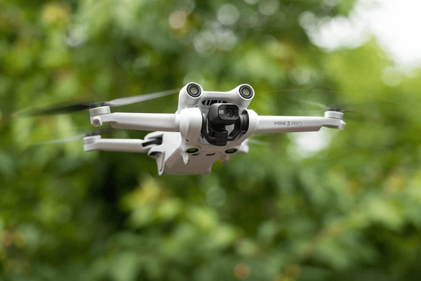 mini drones for wildlife monitoring with gps in Los Angeles