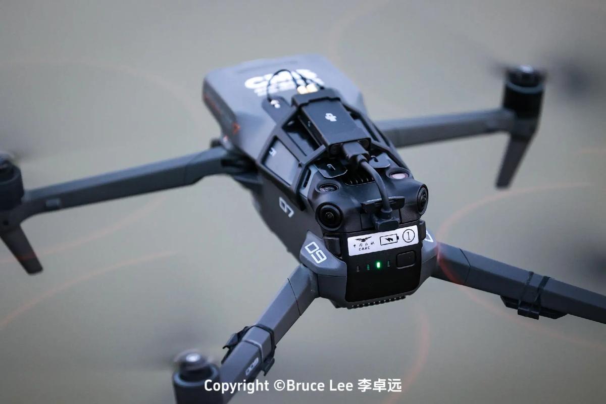 Potensic quadcopter for search and rescue with live streaming