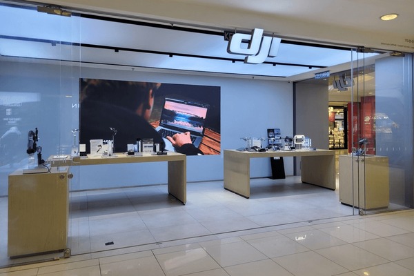 DJI rc drone for security with lightweight