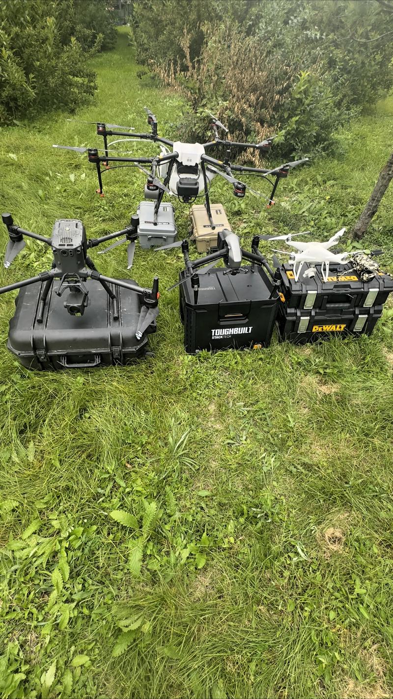 Hubsan professional drone for construction with first person view