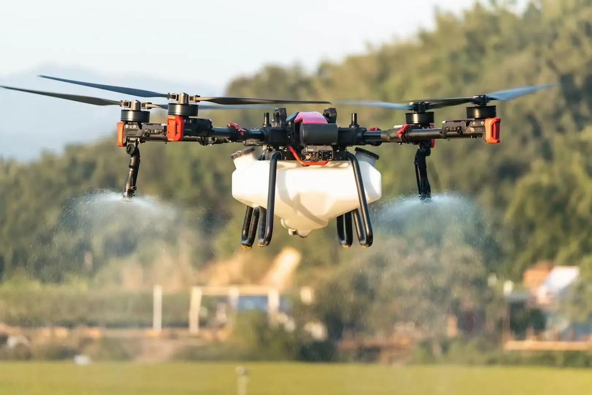 Autel drone for event coverage with lightweight