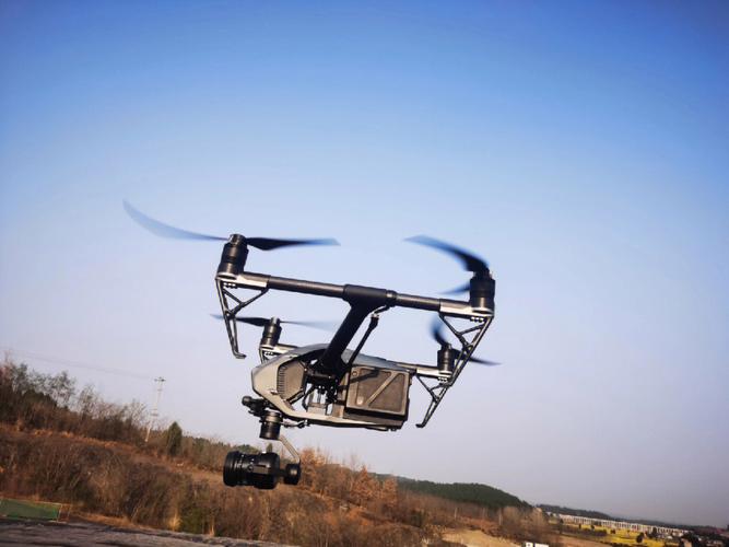 Skydio mini drone for cinematography with dual camera