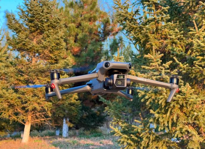 Autel camera drone for event coverage with gps