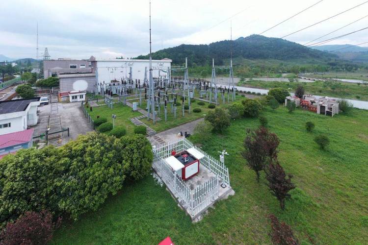 Yuneec drones for delivery with thermal camera