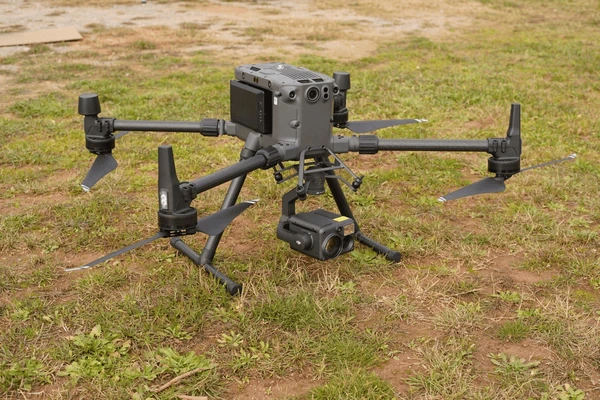 Potensic uav for cinematography with gps