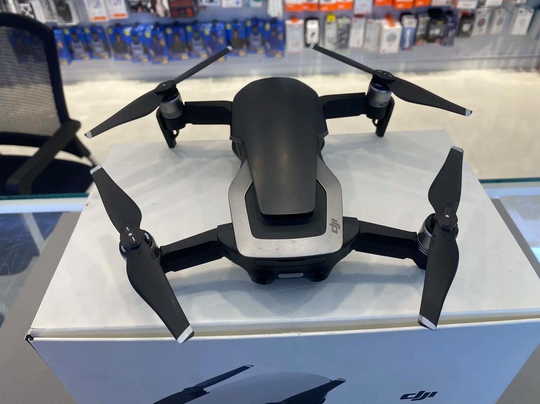 Potensic quadcopters for delivery with return to home