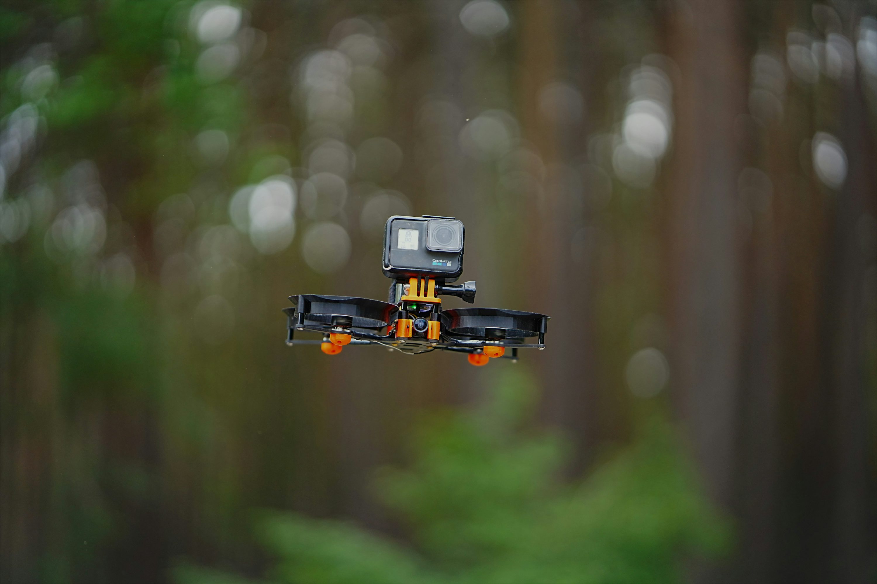 Parrot fpv drone for cinematography with brushless motor