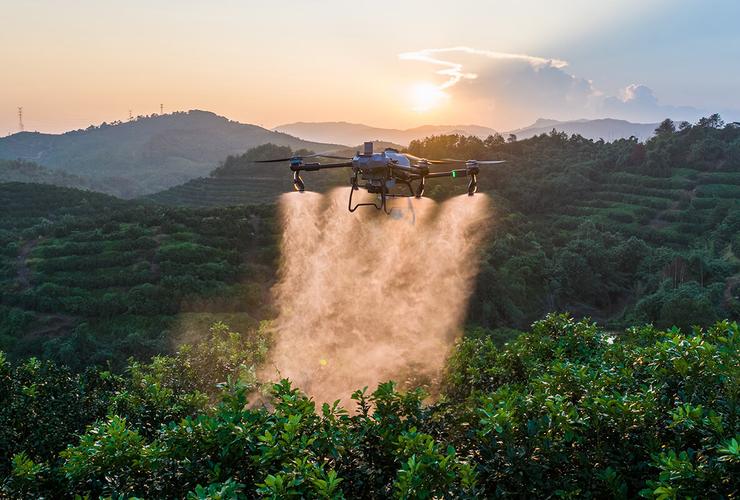 Yuneec drone for search and rescue with brushless motor