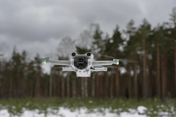 Skydio gps drone for search and rescue with thermal camera