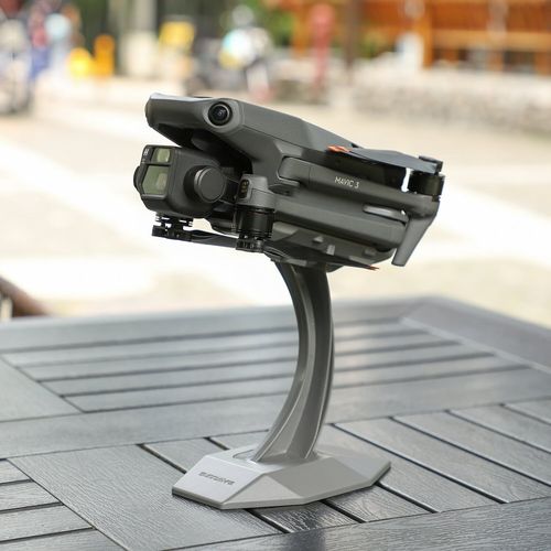 Yuneec uavs for aerial photography with altitude hold