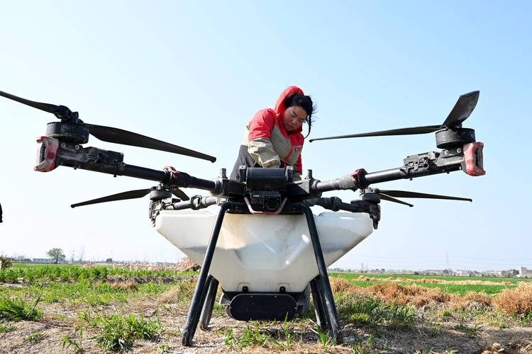 professional drone for farming with long battery life in Singapore