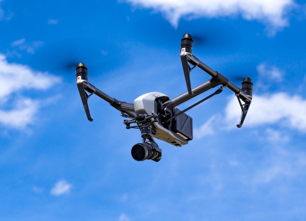 Skydio professional drone for cinematography with brushless motor