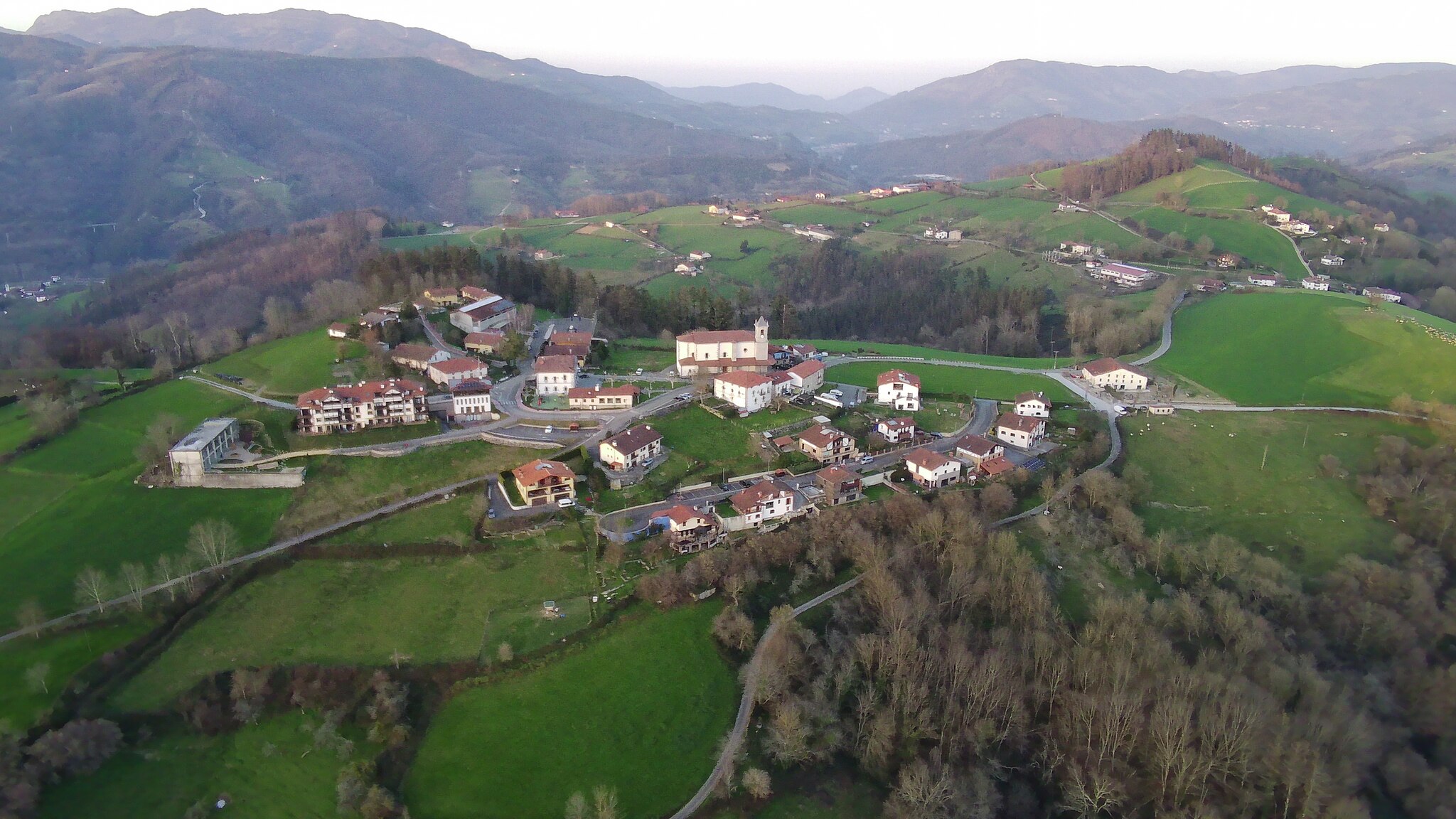 Yuneec drones for search and rescue with long battery life